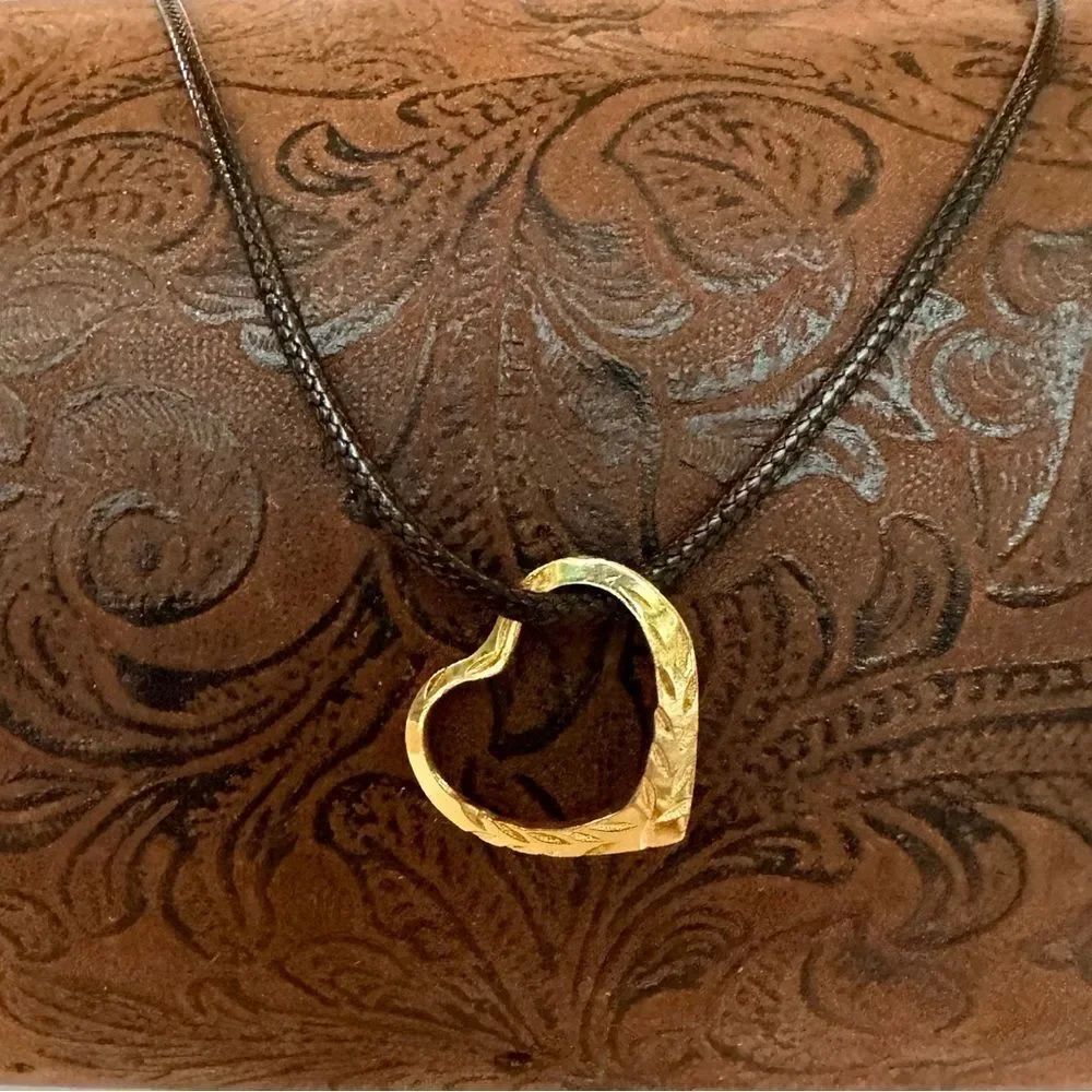 Floating Gold plated Heart Pendant Necklace